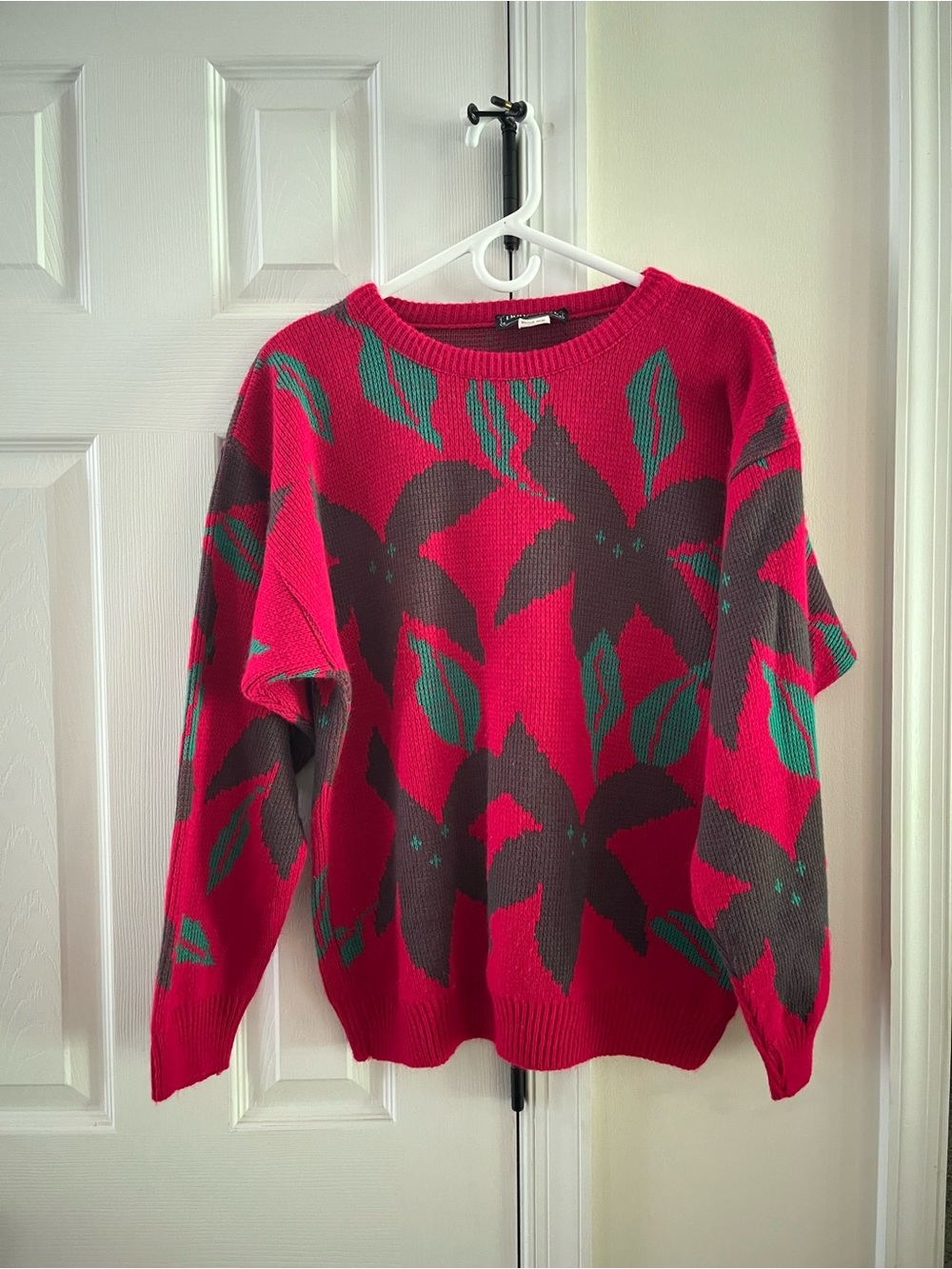Vintage Bright Floral Crewneck Sweater - Red & Green